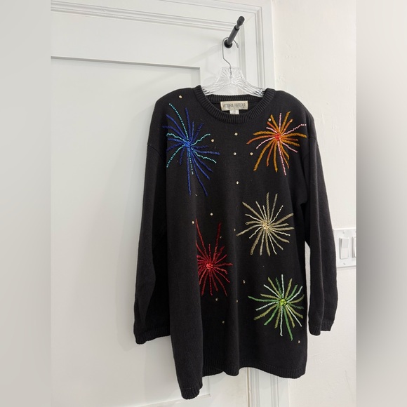 Victoria Harbour Sweaters - VTG Victoria Harbour black knit sweater w/ beaded fireworks